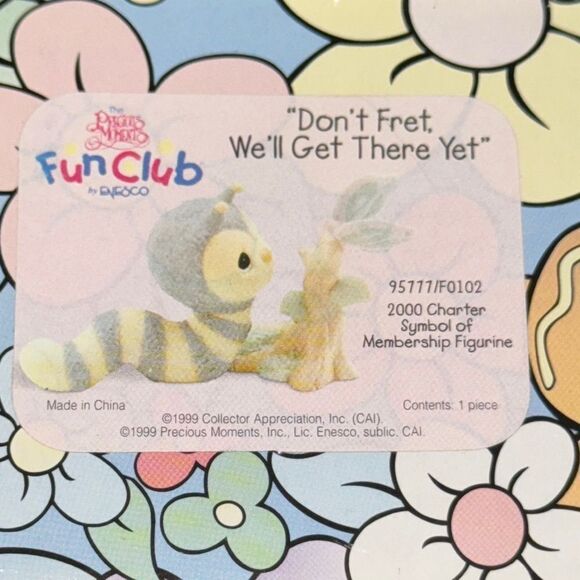 VINTAGE 2000 Precious Moments Fun Club Figurine - Yellow and Gray - Picture 1 of 7